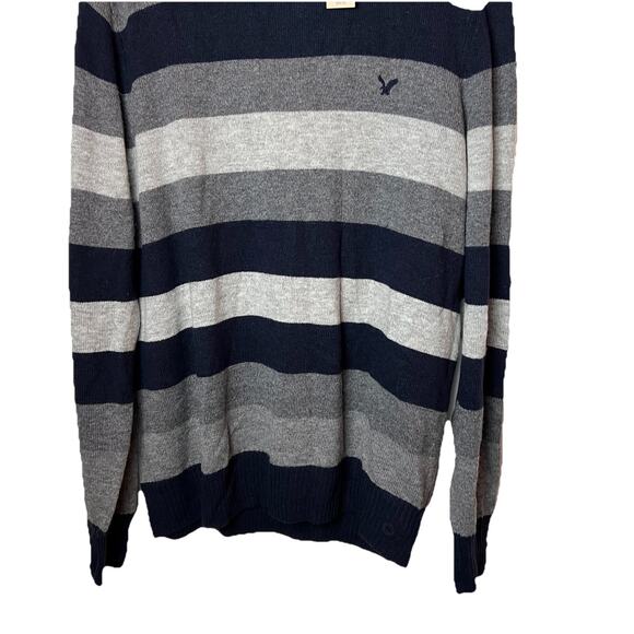 NWT American Eagle Men's Sweater Size X-Large Athletic Fit Gray Blue Striped - Picture 2 of 7